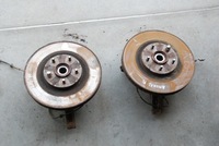 фото thumb №1, Поворотна опора ліва ступиця 1.6 dci nissan qashqai i j10