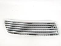 фото thumb №1, Решітка капот права mercedes w221 c775