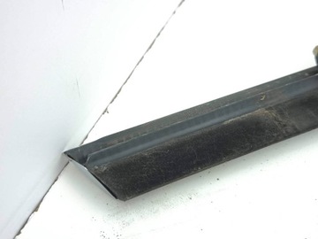 фото thumb №9, Tesla модель s 2015 планка стёкла задней