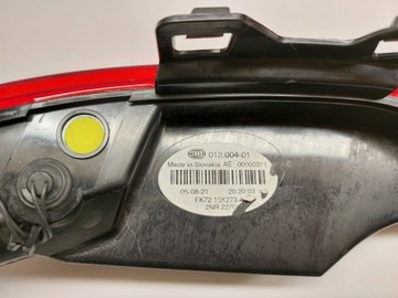 фото thumb №8, Land rover discovery sport fk7215k272 73 лампи зад