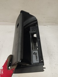 фото thumb №10, Volkswagen golf vii 7 бардачок пасажира 5g1857097