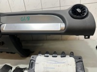 фото thumb №9, Mercedes glb 247 консоль приборная панель ремни оригинал подушка t.h