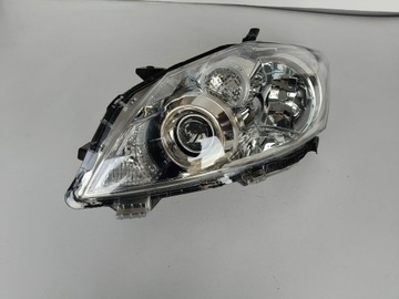 фото thumb №1, Лампа ліва фара toyota auris 10-12 рестайлінг