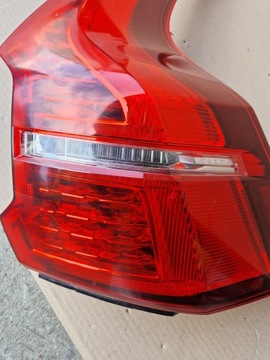 фото thumb №13, Volvo xc60 ii лампа правая зад задняя led usa #302