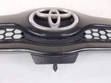 фото thumb №6, Решётка радиатора решётка toyota corolla verso ii 2 04-09 2,0 d4d