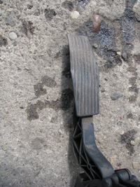 фото thumb №3, Педаль потенциометр газа 9186724 opel vectra c 1.9cdti 150km