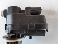 фото thumb №3, Моторчик лампы правый левый перед renault kadjar