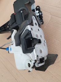 фото thumb №2, Ручка правый перед opel astra j