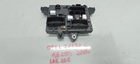 фото thumb №1, Коробка запобіжників opel zafira c 1.6 cdti
