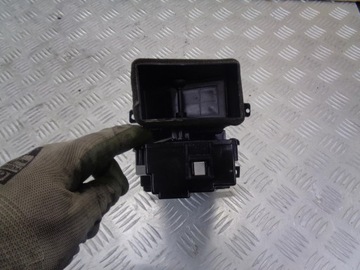 фото thumb №6, Тримач na чашки підсклянник решітка hyundai купе 2 ii tiburon 01- 84794-2c000