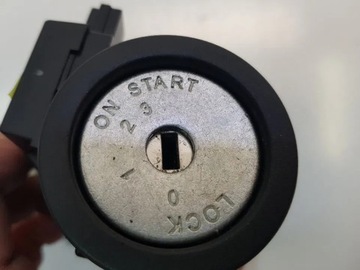 фото thumb №10, Замок зажигания ключ renault megane iv 1.3tce 285904ba0a