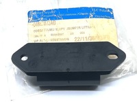 фото thumb №1, Відбійник двері задня chrysler dodge jeep 04860873ad