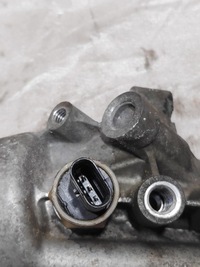 фото thumb №6, Корпус фільтра оливи 2.0d jaguar xe g4d36714c77a