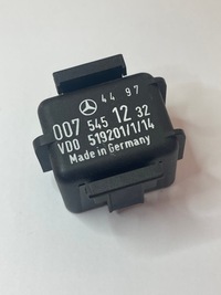 фото thumb №1, Реле mercedes w124 w638 a0075451232 оригинал
