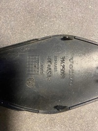 фото thumb №3, Volvo xc60 r-desing заглушка hak перед 31425093