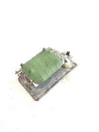 фото thumb №1, Резистор вентилятор volkswagen passat b3/b4