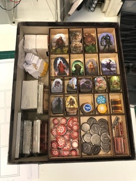 DREWNIANE INSERTY DO GRY GLOOMHAVEN - SZCZĘKI LWA