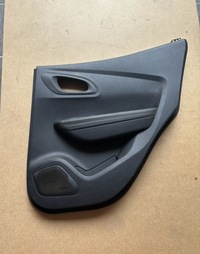 фото thumb №1, Обивка обшивка дверь правый задняя renault kadjar 15- 15608870
