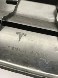фото thumb №9, Tesla модель y 20- верхня молдинг накладка карта кришки багажника 1622262