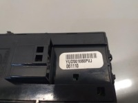 фото thumb №4, Панель кнопка стекло правый задняя range rover sport i