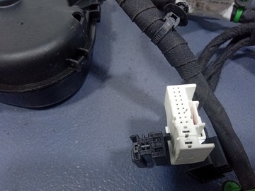 фото thumb №6, Porsche panamera 971 замок дверь перед правый переднее доводчик 971837016