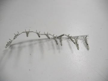 фото thumb №8, Штекеры электрические renault оригинальный номер 7701997016