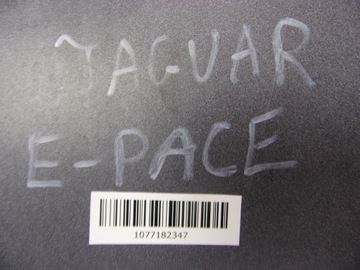 фото thumb №15, Jaguar e-pace бампер зад