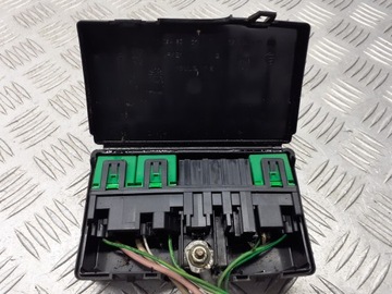 фото thumb №3, Коробка реле citroen c5 ii 2.0 hdi 9632229480