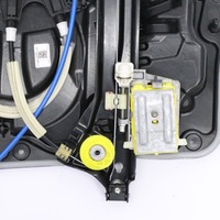 фото thumb №10, Mercedes cla c118 coupe подъемник стекло задних дверь левых a1187300501