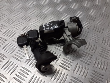 фото thumb №1, Замок запалювання з ключем вставка toyota yaris i 450200d01
