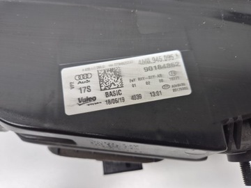 фото thumb №11, Audi q8 4m8 накладка задняя led базовый оригинал европа 4m8945095m