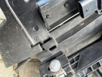 фото thumb №8, Peugeot 5008 iii c5 aircross 1.2 hybrid комплект радіатор жалюзі 9836055280