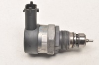 фото thumb №9, S60 xc90 xc70 2.4 d5 датчик давления топлива 30750409 0281002712 30381876