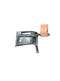 фото thumb №5, Jaguar xe 2017 все кронштейн / кронштейн глушителя