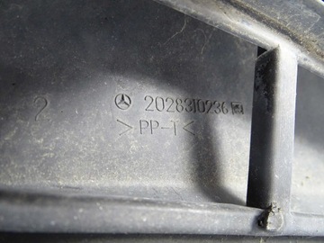 фото thumb №2, Mercedes clk w208 панель під лобовим склом захист підскло