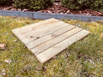 Деревянная площадка для террасы 50x50 Decks