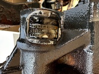 фото thumb №10, Oś передняя балка ступица рессора поворотный кулак stralis