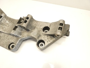 фото thumb №4, Лапи генератора обладнання vw golf iv 4 bora 1.9 tdi axr 97-05 045903143c