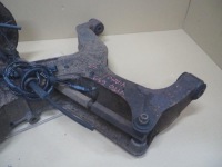 Поворотный кулак поворотная левая задняя mercedes vito 639 viano Недорого, фото thumb