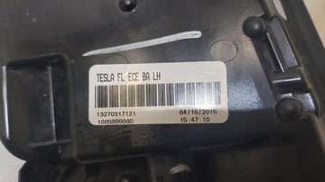 фото thumb №7, Галоген заглушка ліва tesla модель s 1005999-00-d