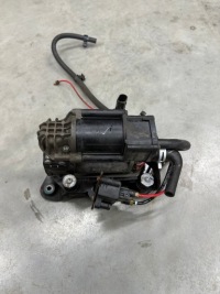 Компресор помпа підвіска bmw g31 idealna оригінал 6886721 рестайлінг Оригінал, фото thumb