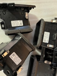 фото thumb №8, Audi q3 83a kradki повітропровід dekor комплект оригінал 83b820903 83b853190a