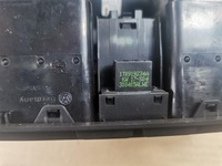 фото thumb №7, Vw touran i решітка повітропровід бардачок середній 1t1819728b 1t1857921b