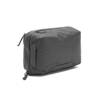 Вкладыш: Черный чехол для аксессуаров Peak Design Travel Line Tech Pouch.