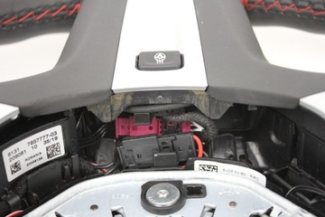 фото thumb №9, Руль м-пакет лепестки с подогревом bmw f40 f44 g42 g20 g21 g22 g23 g26 g29