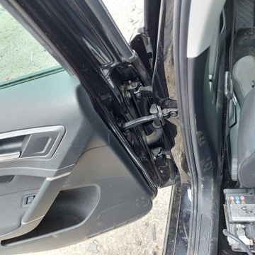 фото thumb №11, Volkswagen golf 7 vii универсал дверь левый зад код краски lc9x