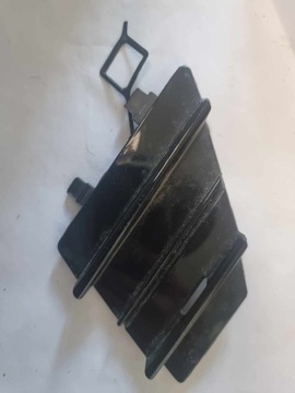 фото thumb №1, Toyota yaris iii рестайлинг заглушка фаркоп бампера перед 52127-0db10