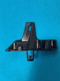 фото thumb №2, Land rover range rover velar левая кронштейн бампера передний lr093502