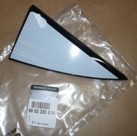 фото thumb №1, Уголок trójkątny спойлера r captur