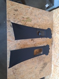 фото thumb №1, Mercedes w206 захист стійка поперечина права czarna